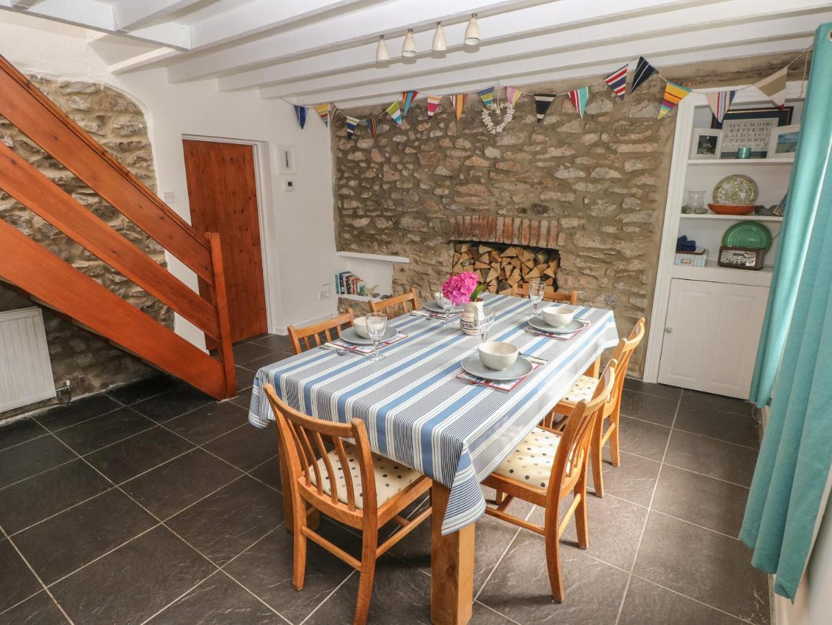 Briar Cottage Neyland ภายนอก รูปภาพ